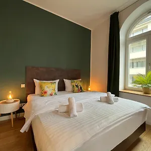 An Der Arena Apartment